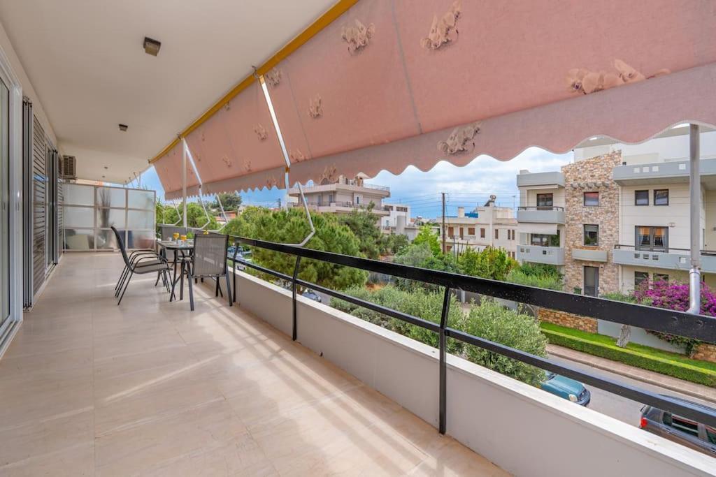 Peaceful 2 Bedroom In Glyfada Center Athen Exterior foto
