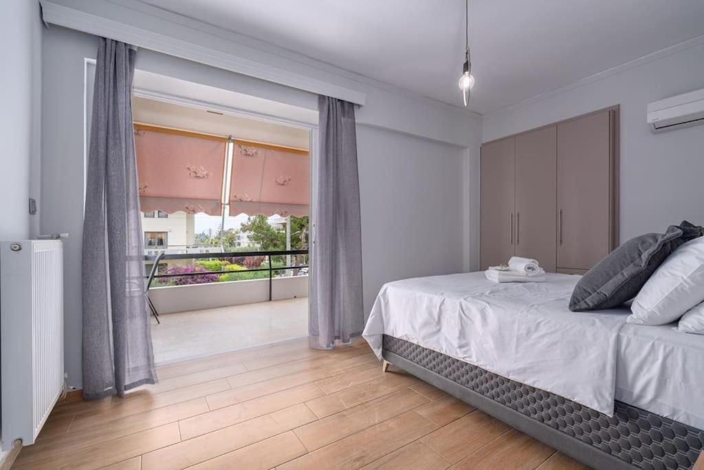 Peaceful 2 Bedroom In Glyfada Center Athen Exterior foto